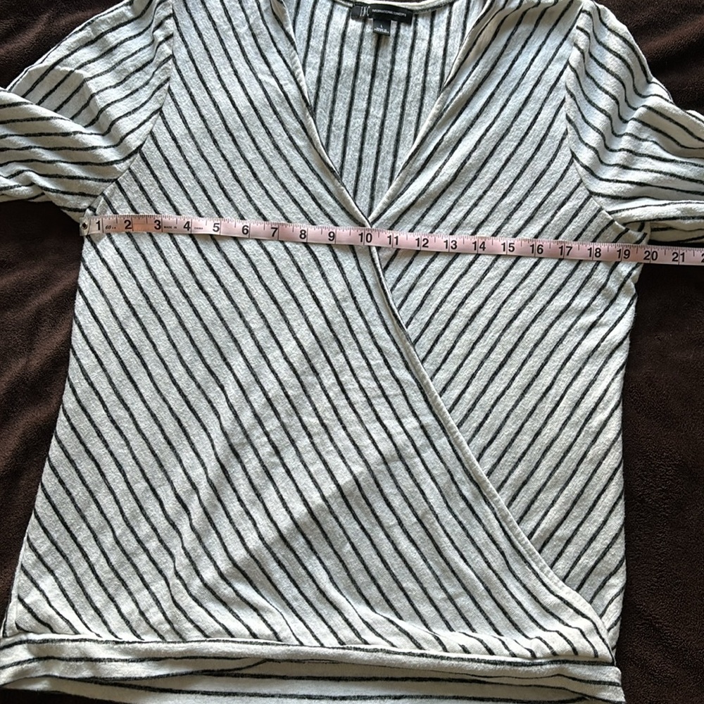 INC Women’s Wrap 3/4 Length Sleeve Top Large - Picture 11 of 12
